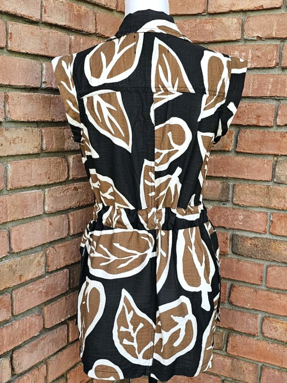 Who What Wear Brand Double-Breasted Sleeveless Top Vest. Black Brown White Small - Picture 8 of 15